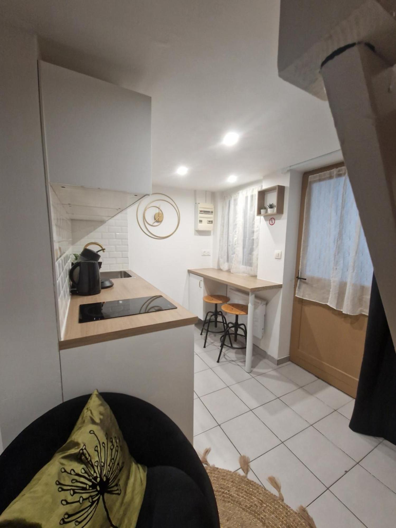 Le Petit Triplex Des Carmelites -Coeur Historique Lägenhet Rouen Exteriör bild