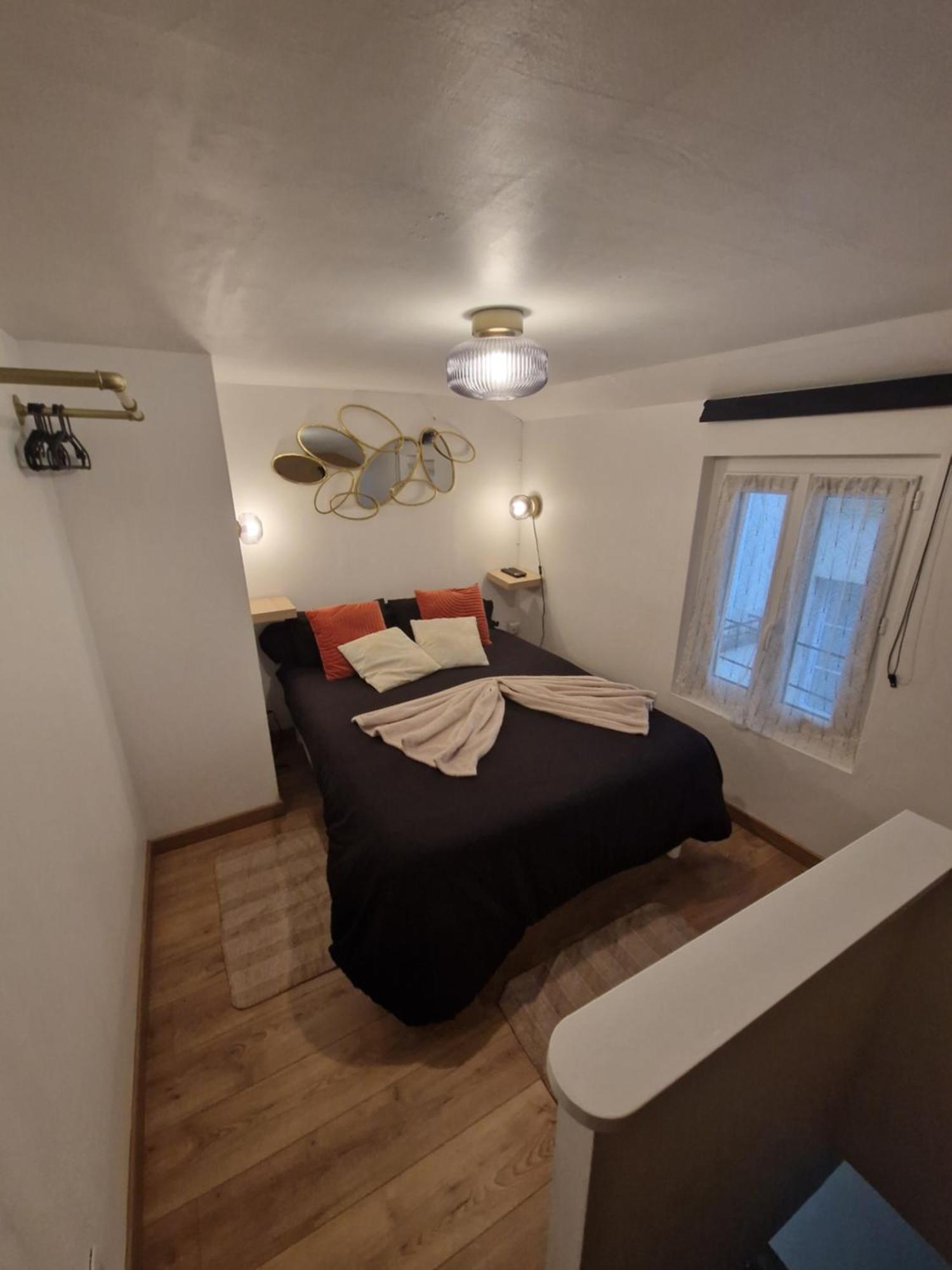 Le Petit Triplex Des Carmelites -Coeur Historique Lägenhet Rouen Exteriör bild